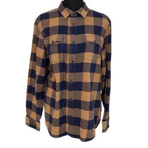 VANS Off The Wall Button Front Checkered Flannel Shirt